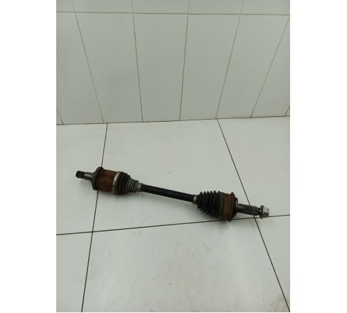 Полуось (привод) передний правый