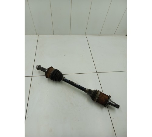 Полуось (привод) передний правый