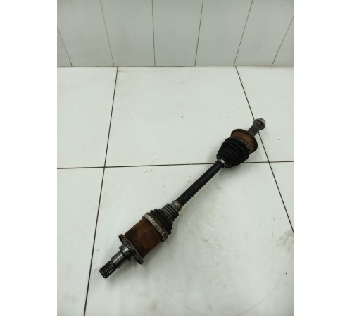 Полуось (привод) передний правый