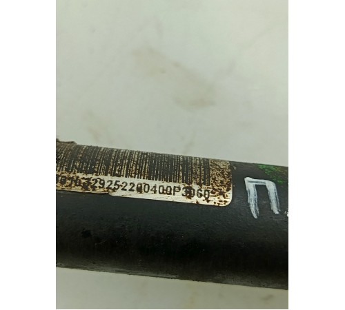 Полуось (привод) передний правый