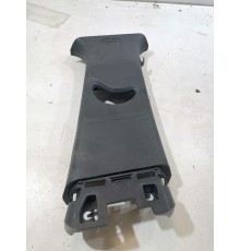 Обшивка центральной стойки правая верхняя