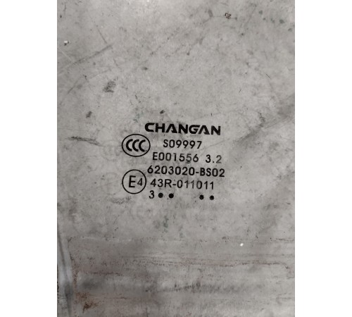 Стекло двери заднее правое