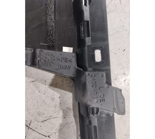 Накладка двери (передняя левая)