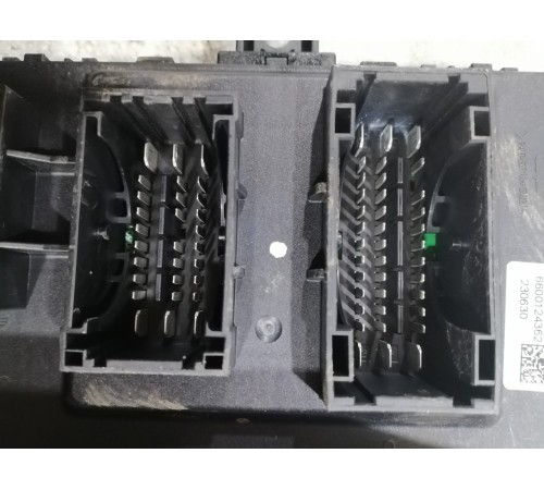 Блок предохранителей