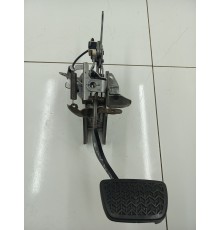 педаль тормоза