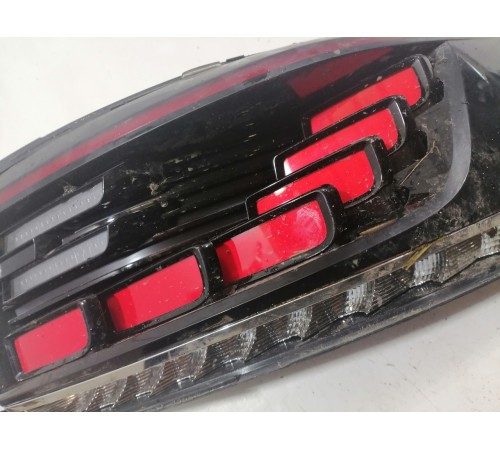 Фонарь задний правый (уценка)