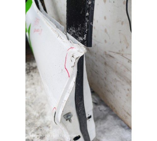 Дверь задняя правая