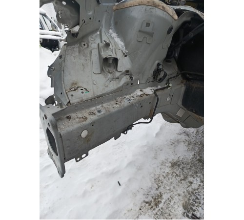 Лонжерон (четверть) передний правый