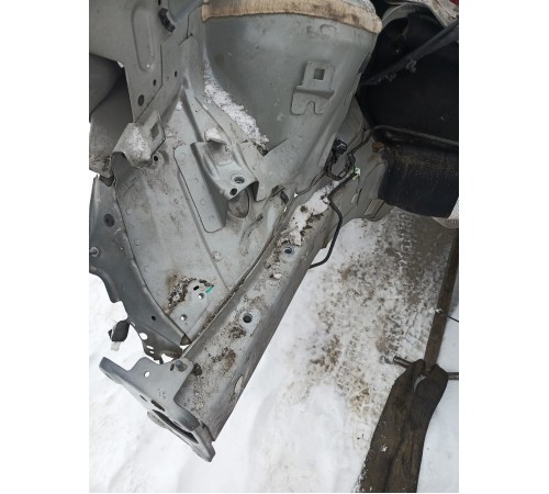 Лонжерон (четверть) передний правый