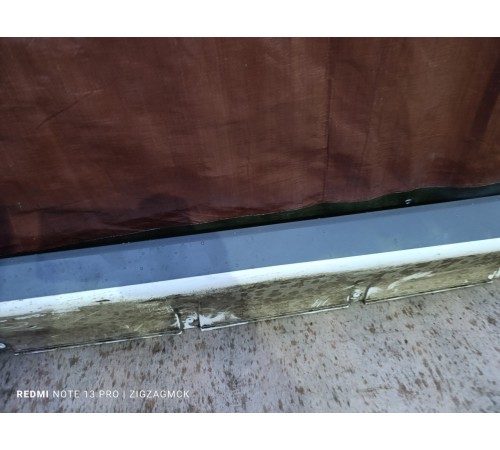 Накладка порога левая