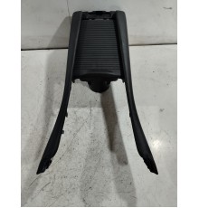 Подстаканник центральной консоли