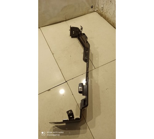 Кронштейн(крепление) приборной панели к стойке пола