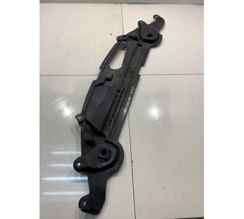 Накладка замка капота