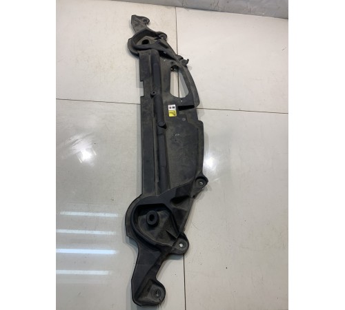 Накладка замка капота