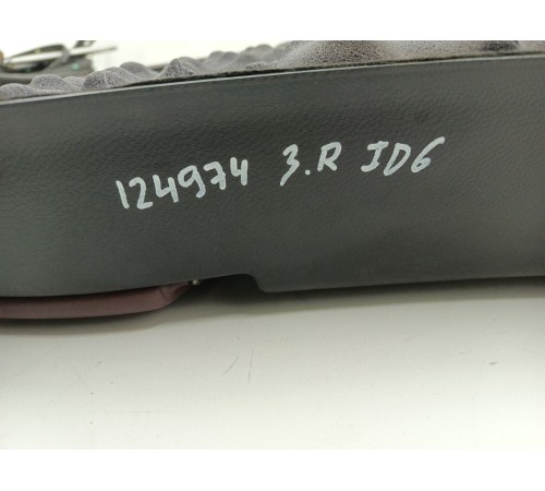 Обшивка двери задняя правая