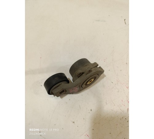 Ролик натяжителя ремня