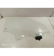 Стекло двери переднее правое