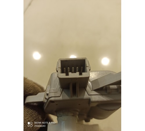 Моторчик привода заслонок отопителя