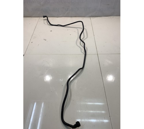 Трубка топливная