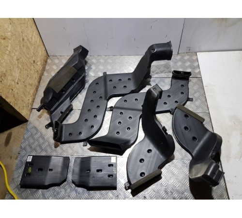 Патрубок воздушного фильтра