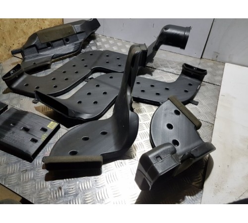 Патрубок воздушного фильтра