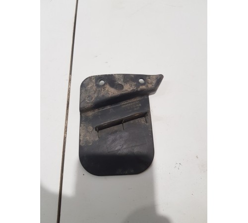 Брызговик задний левый