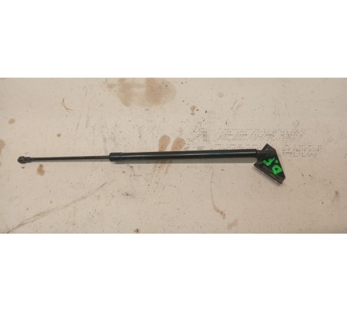 Амортизатор багажника Правый