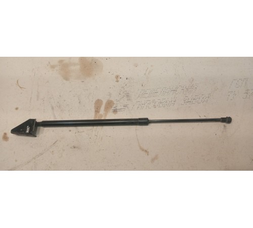 Амортизатор багажника Правый