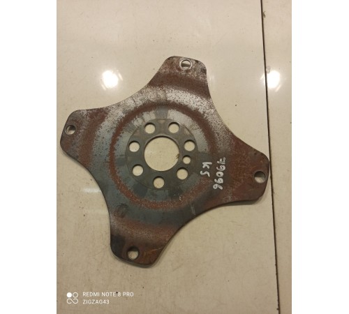 Крепление гидротрансформатора