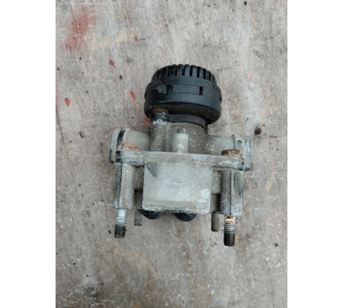 Кран тормозной