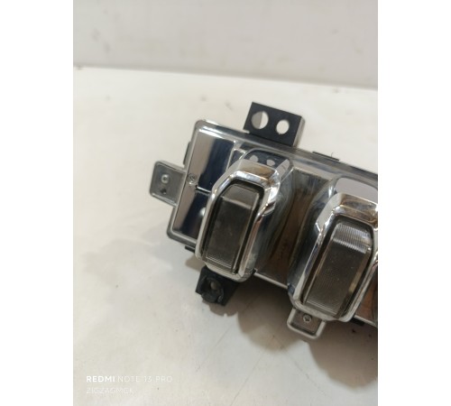 Фара дневного света левая (ходовые огни)