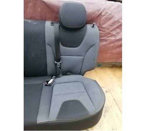 Задний ряд сидений