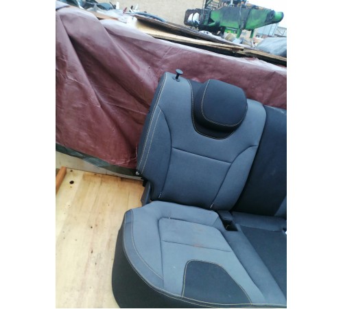 Задний ряд сидений