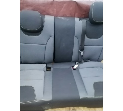 Задний ряд сидений