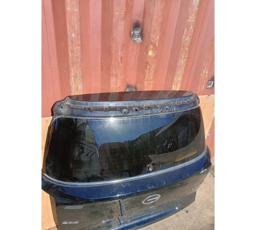 Крышка багажника (пятая дверь)