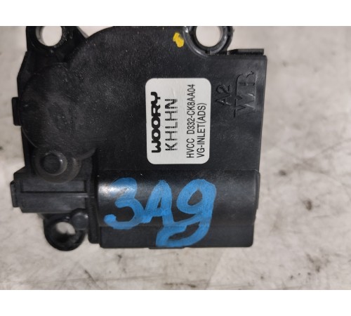 Моторчик привода заслонок отопителя