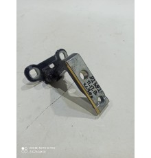 Петля двери(передняя правая верхняя)