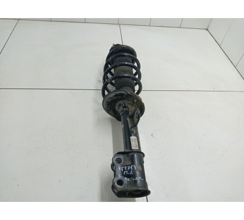 Амортизатор подвески передний левый в сборе