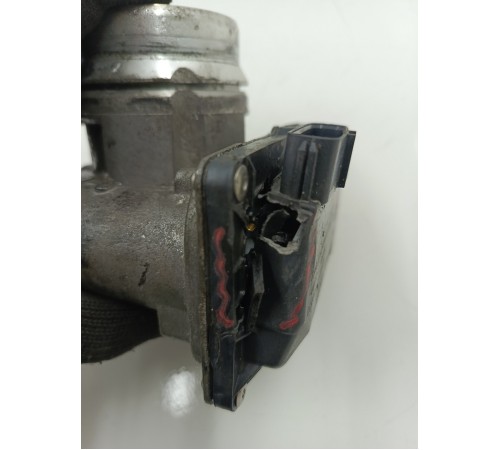 Дроссельная заслонка