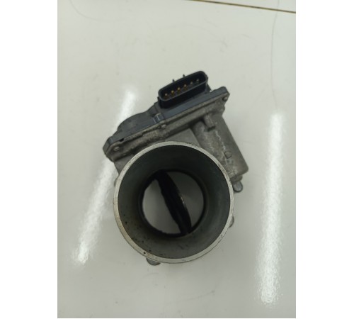 Дроссельная заслонка