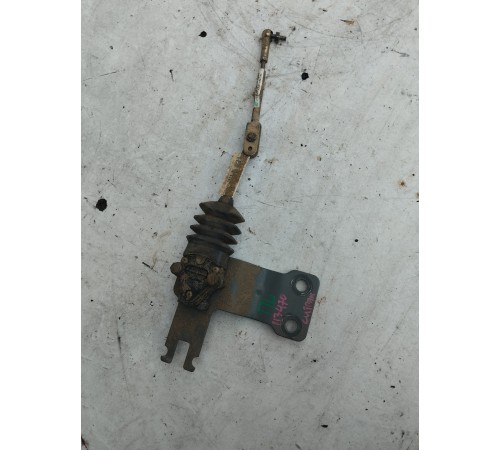 Регулировочный клапан управления подъема кабины передний левый