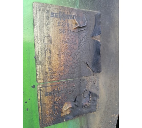 Тяга гидравлическая подъема кабины