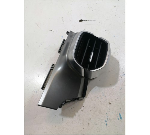 Дефлектор обдува салона