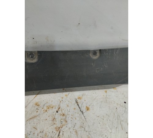 Накладка задней панели замка багажника