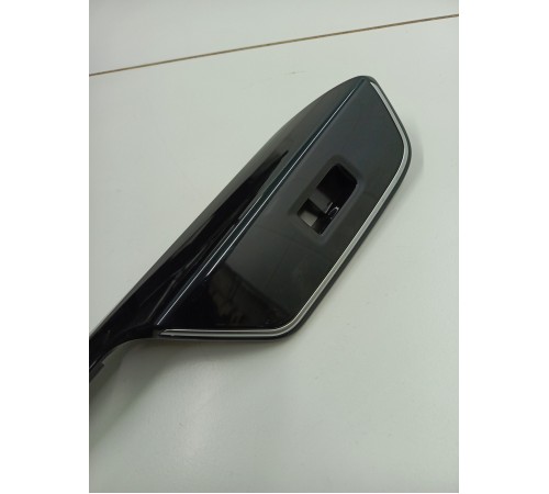 Накладка обшивки двери декоративная задняя правая