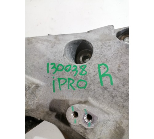 Крепление опора двигателя правая