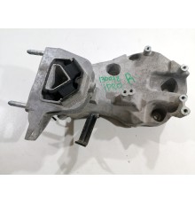 Крепление опора двигателя правая