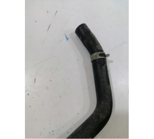 Патрубок системы охлаждения