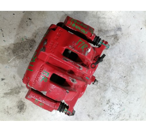 Суппорт передний правый