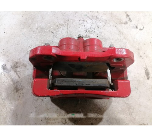 Суппорт передний правый